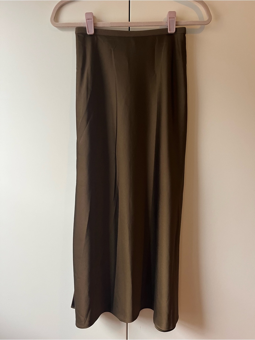 Uniqlo Satin Skirt Brown XS Product 479012 36 Brown